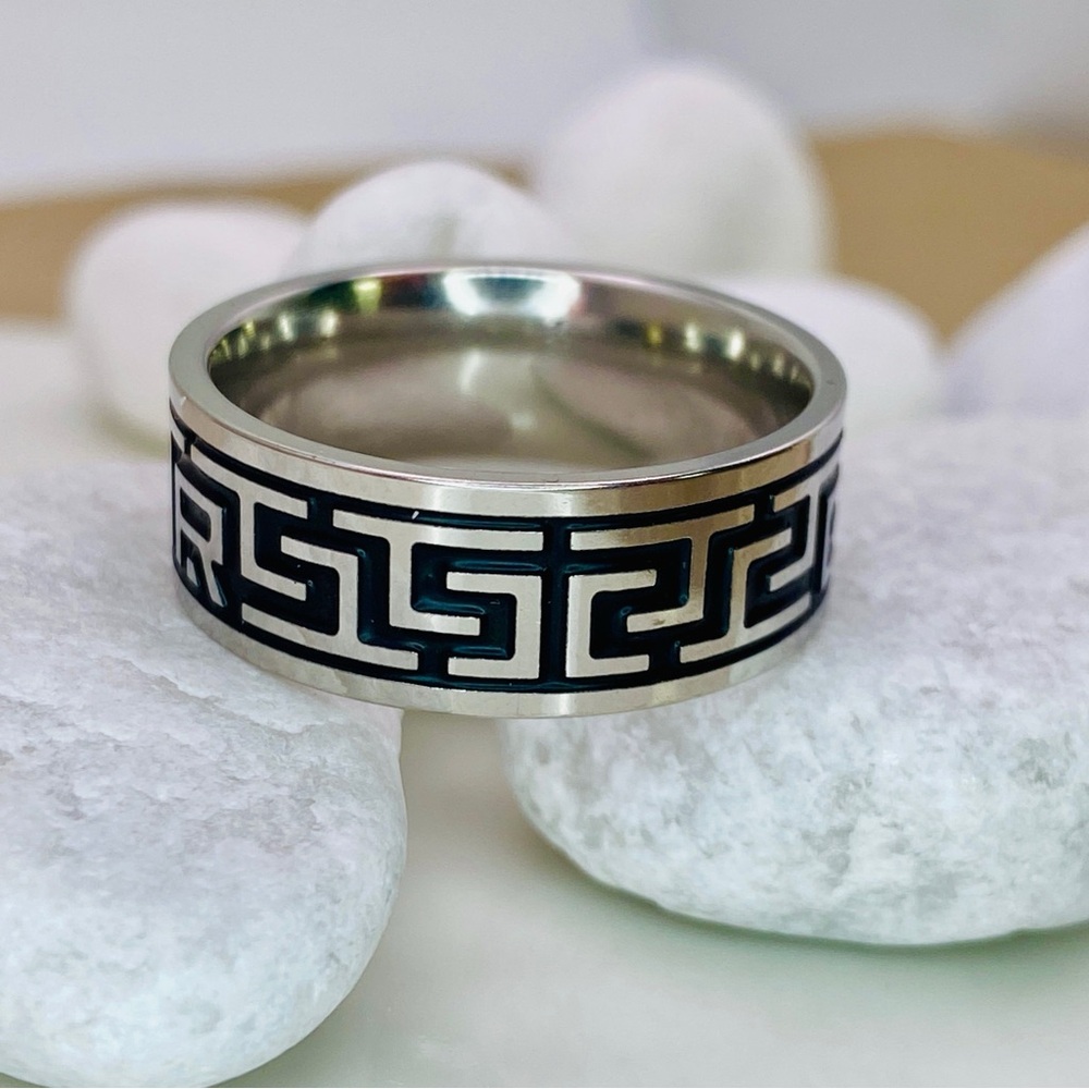 Titanium Textured Pattern Band Ring in Silver